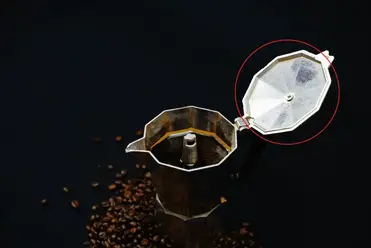 https://coffeeimproved.com/wp-content/uploads/2022/08/stains-moka-pot-1024x683.png?ezimgfmt=rs:372x248/rscb1/ng:webp/ngcb1